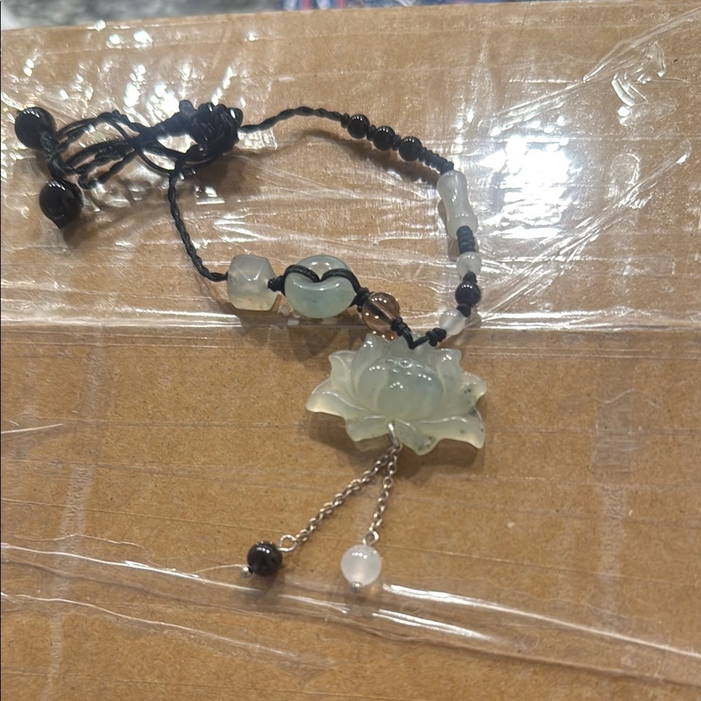 Elegant Jade Flower Pendant Bracelet